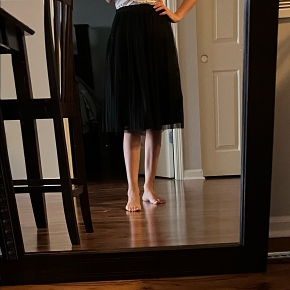 Skirt - Picture 4 of 4